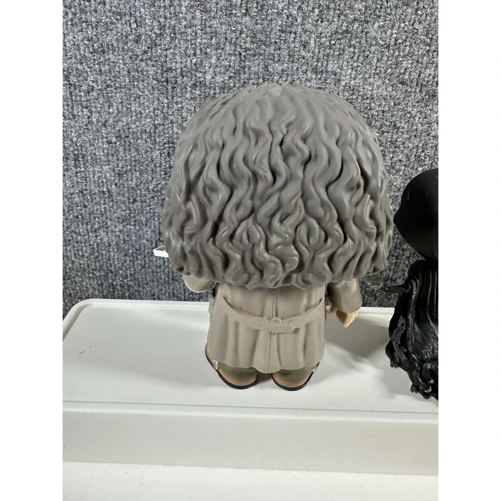 Funko Pop! Harry Potter Rubeus Hagrid with Cake Vinyl Figure #78 And Dementor